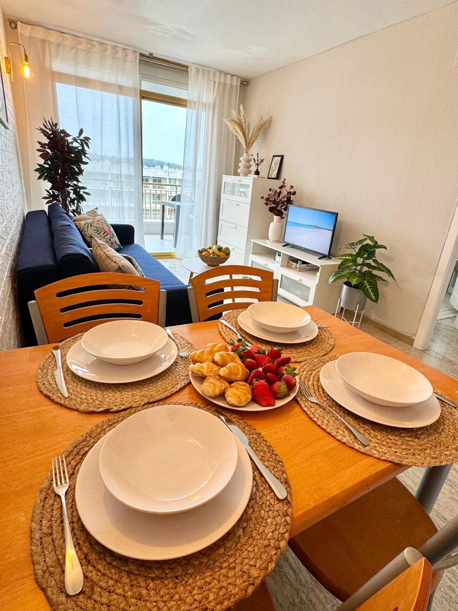 Apartamento Completo Junto A La Playa Salou Kültér fotó